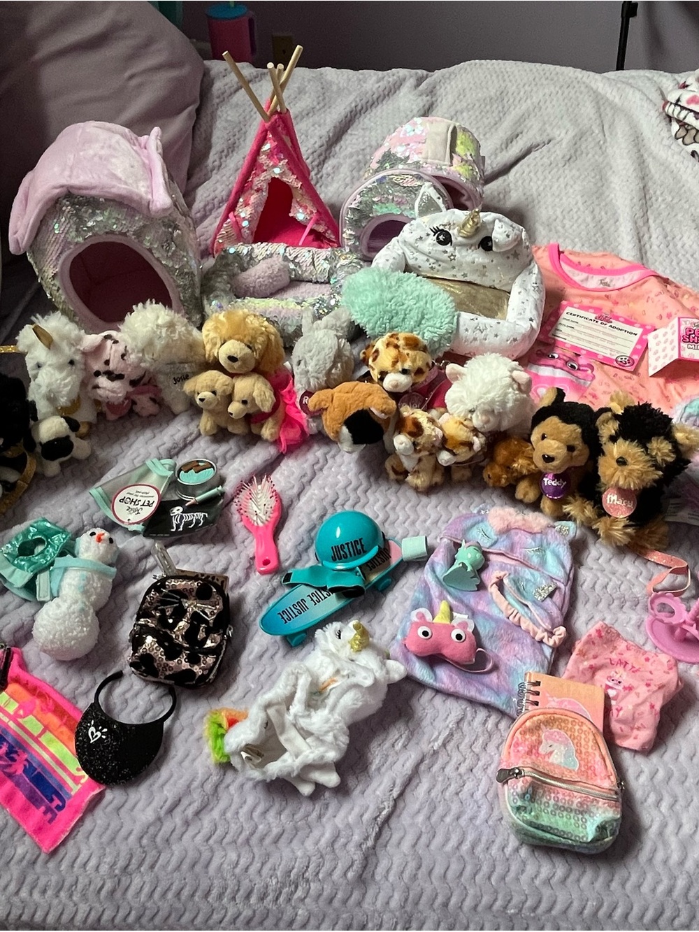 Justice Pet Shop Bundle – accessories and plush
